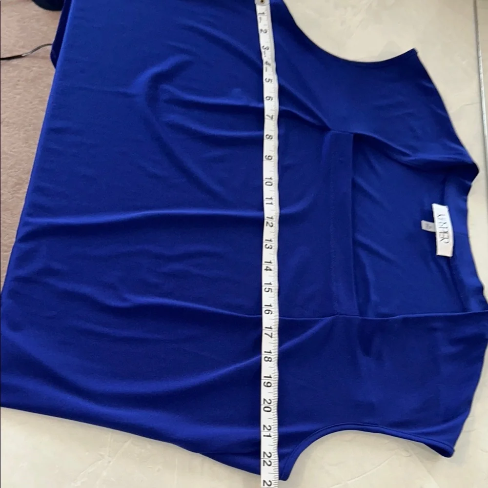 Top in Blue - Picture 6 of 11
